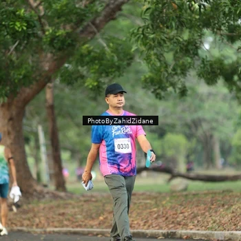 Runner Photo 8138679