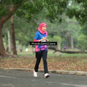 Runner Photo 8138691