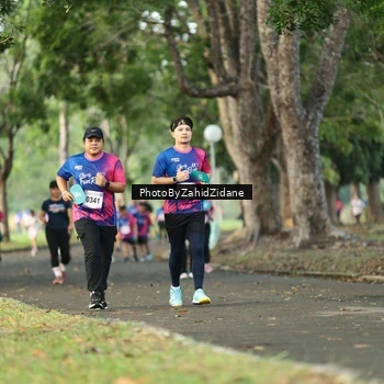 Runner Photo 8138698