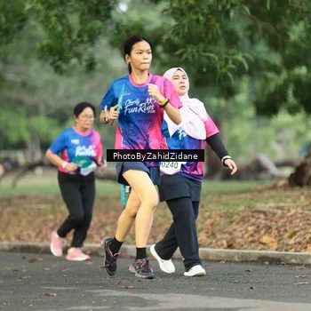 Runner Photo 8138711
