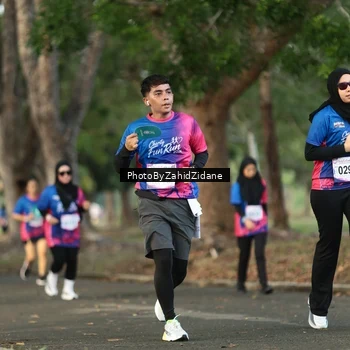 Runner Photo 8138754