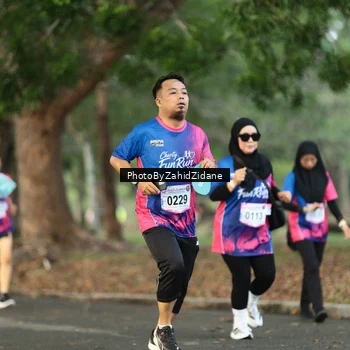 Runner Photo 8138763