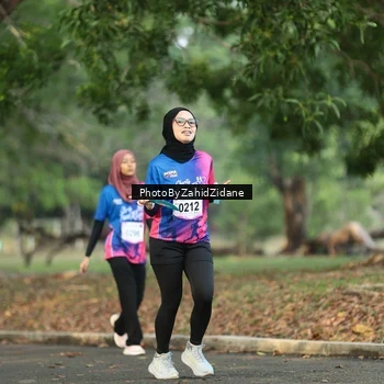 Runner Photo 8138789