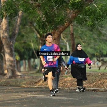 Runner Photo 8138806