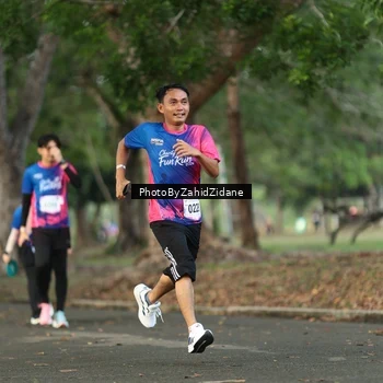 Runner Photo 8138844