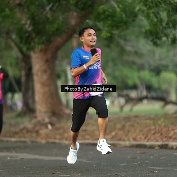 Runner Photo 8138848