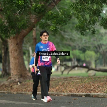 Runner Photo 8138851