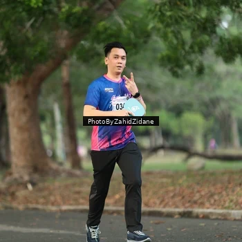 Runner Photo 8138852