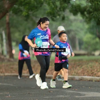 Runner Photo 8138873