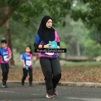 Runner Photo 8138898