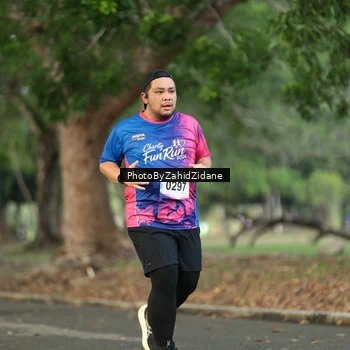 Runner Photo 8138924