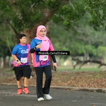Runner Photo 8138933