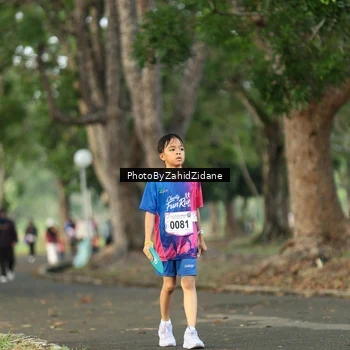 Runner Photo 8138945