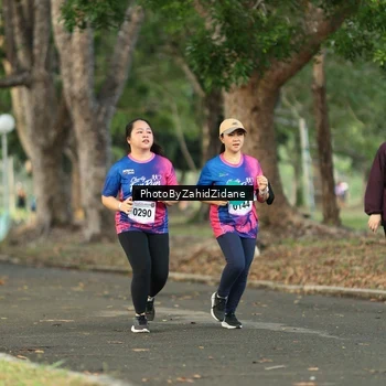 Runner Photo 8138954