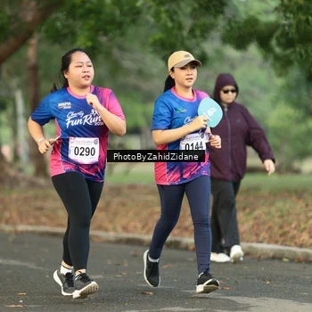 Runner Photo 8138958
