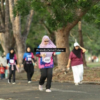 Runner Photo 8138964