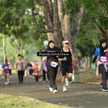 Runner Photo 8138969