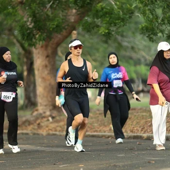 Runner Photo 8138970
