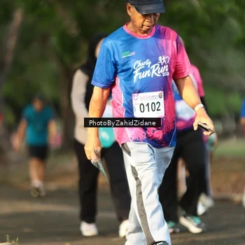 Runner Photo 8138992