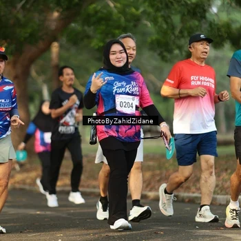 Runner Photo 8138999
