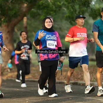 Runner Photo 8139001