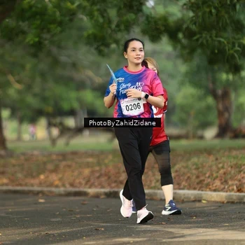 Runner Photo 8139012