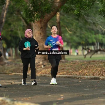 Runner Photo 8139018