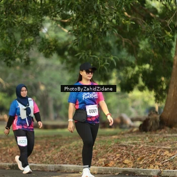 Runner Photo 8139053
