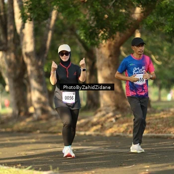 Runner Photo 8139063