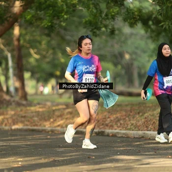 Runner Photo 8139075