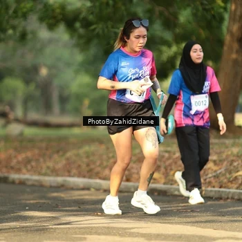 Runner Photo 8139079