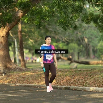 Runner Photo 8139104