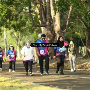 Runner Photo 8139148