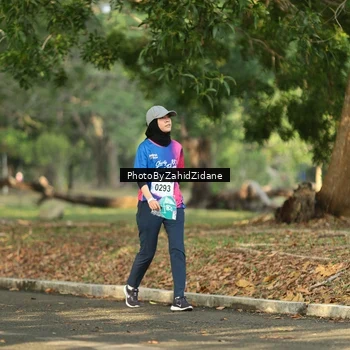 Runner Photo 8139152