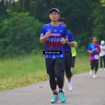 Runner Photo 8139664