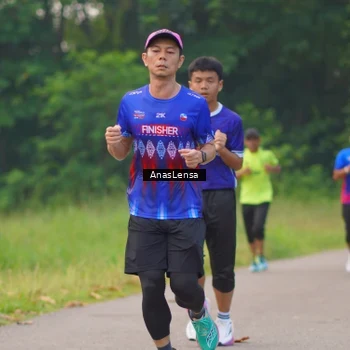 Runner Photo 8139665