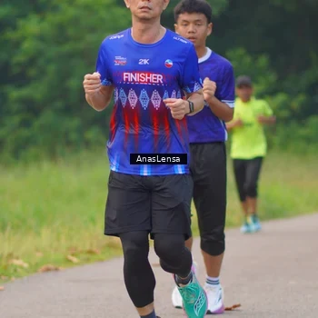 Runner Photo 8139666