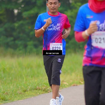 Runner Photo 8139696