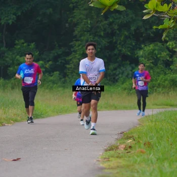 Runner Photo 8139701