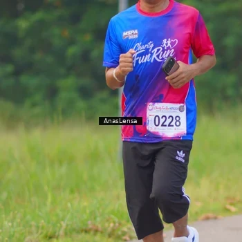 Runner Photo 8139703