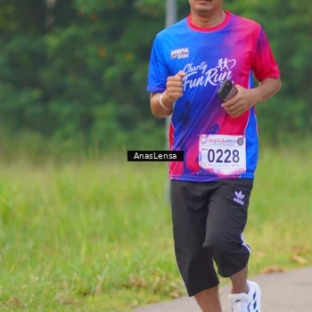 Runner Photo 8139706