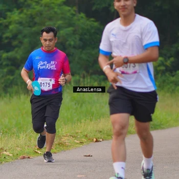 Runner Photo 8139721