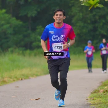 Runner Photo 8139747