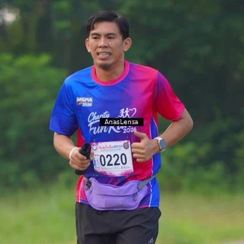 Runner Photo 8139750