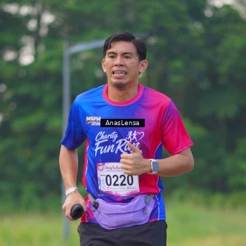 Runner Photo 8139764