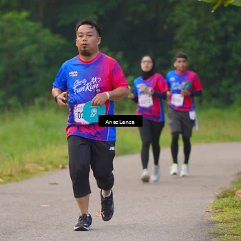 Runner Photo 8139778