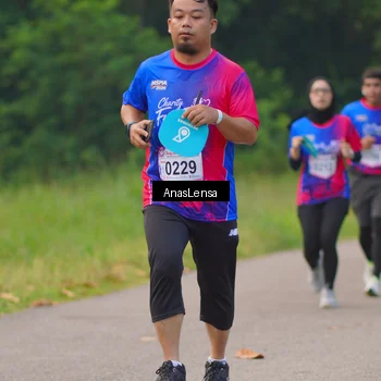 Runner Photo 8139781