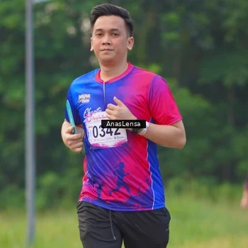 Runner Photo 8139817