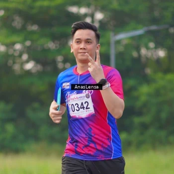 Runner Photo 8139832