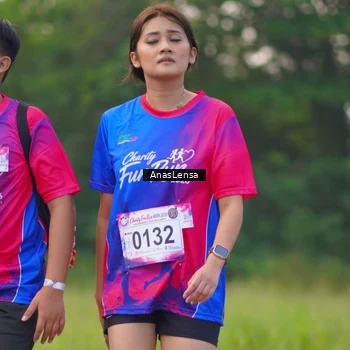 Runner Photo 8139835
